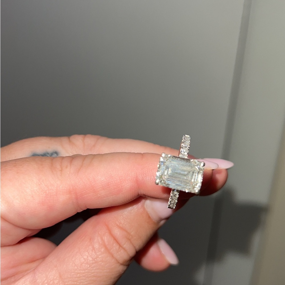 Emerald Cut Diamond Ring